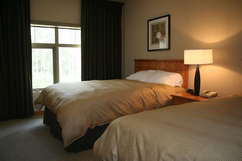 Platinum Suites Resort - Vacation Rentals Canmore Bagian luar foto