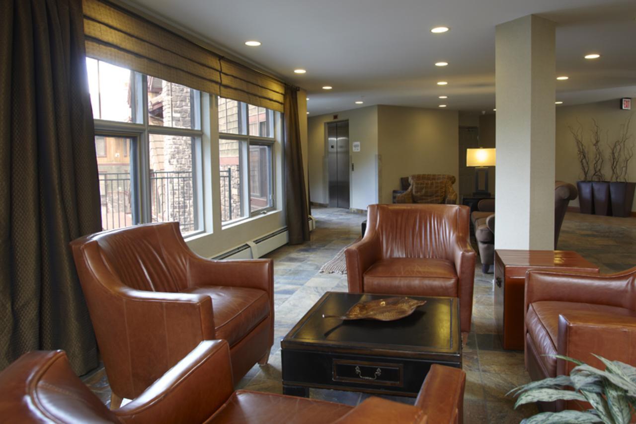 Platinum Suites Resort - Vacation Rentals Canmore Bagian luar foto